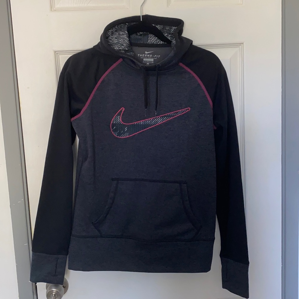Nike sweater